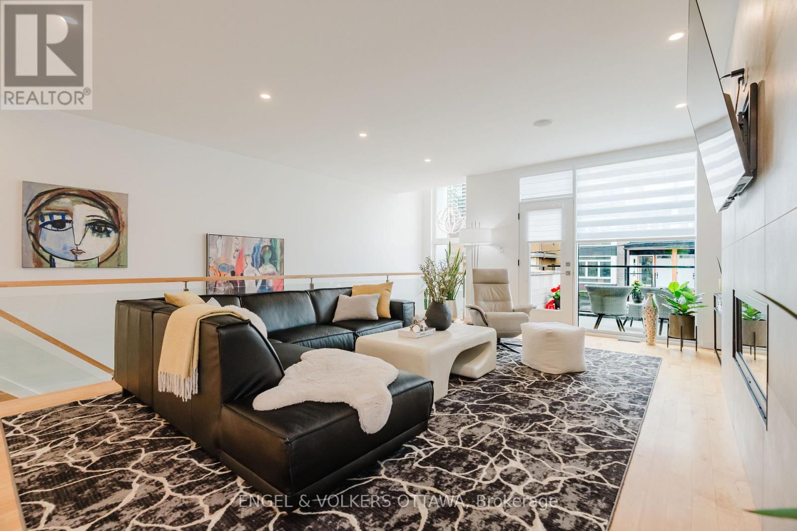 373 BERKLEY AVENUE - 9