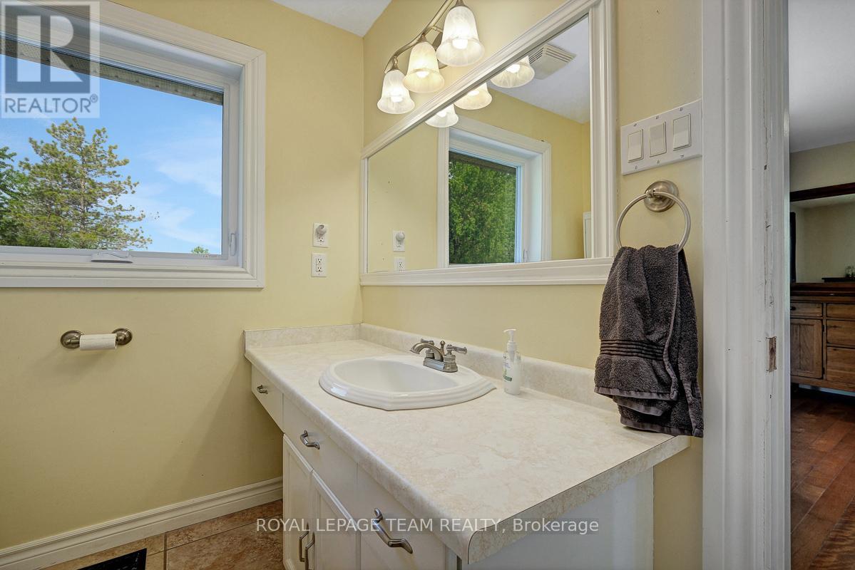 229 MAGEE ROAD - 18