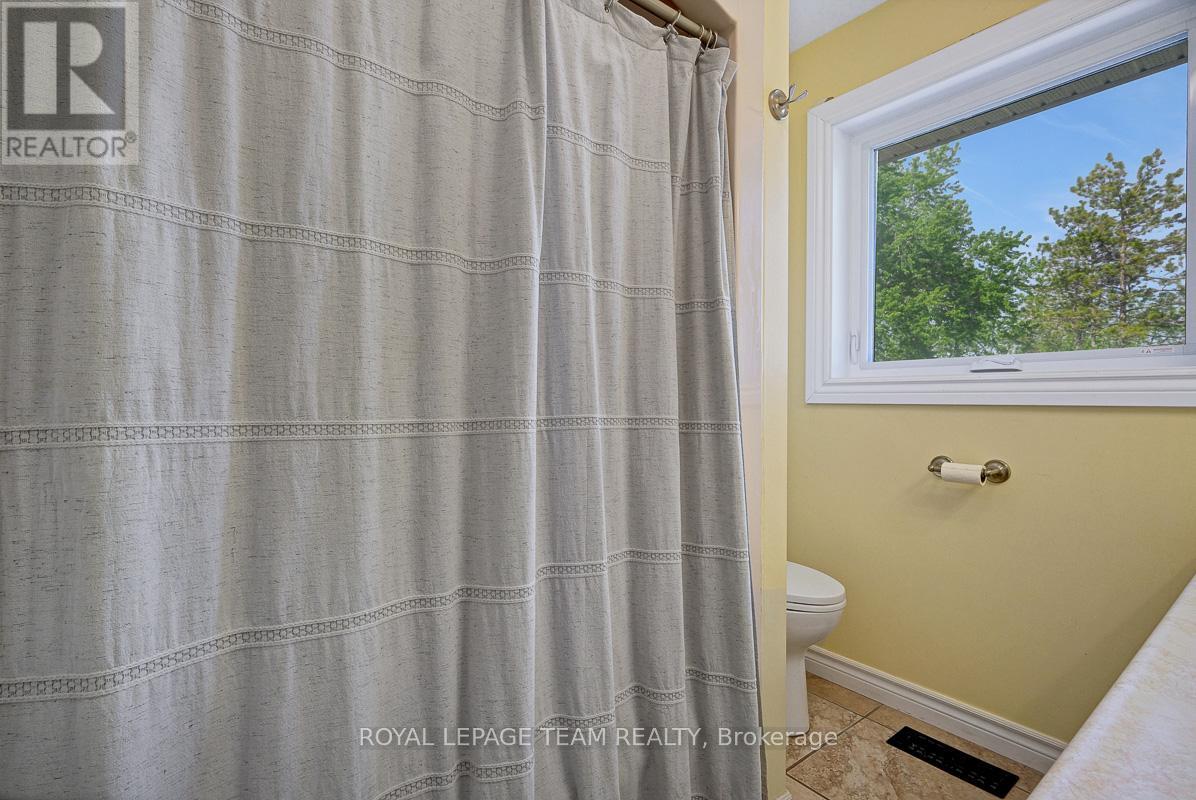 229 MAGEE ROAD - 19