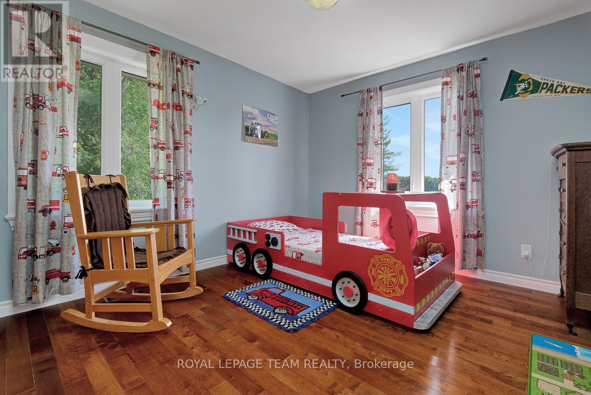 229 MAGEE ROAD - 21