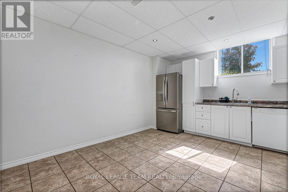 229 MAGEE ROAD - 32