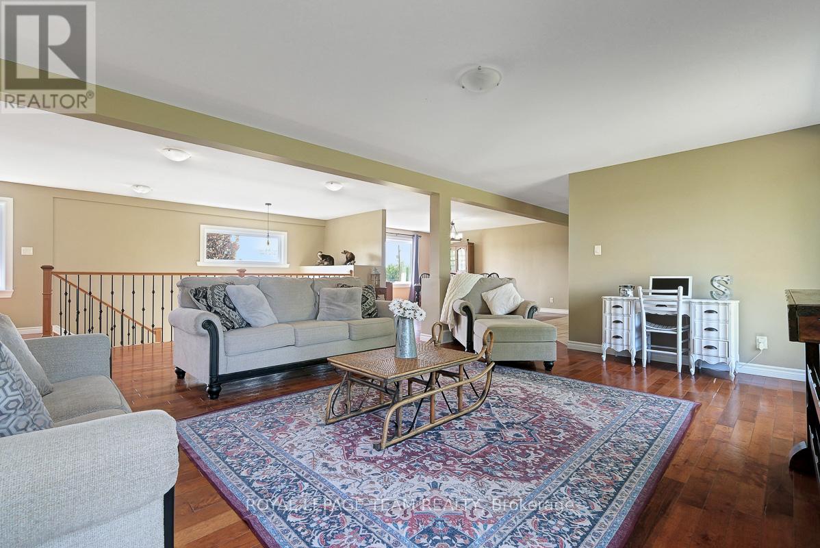 229 MAGEE ROAD - 6