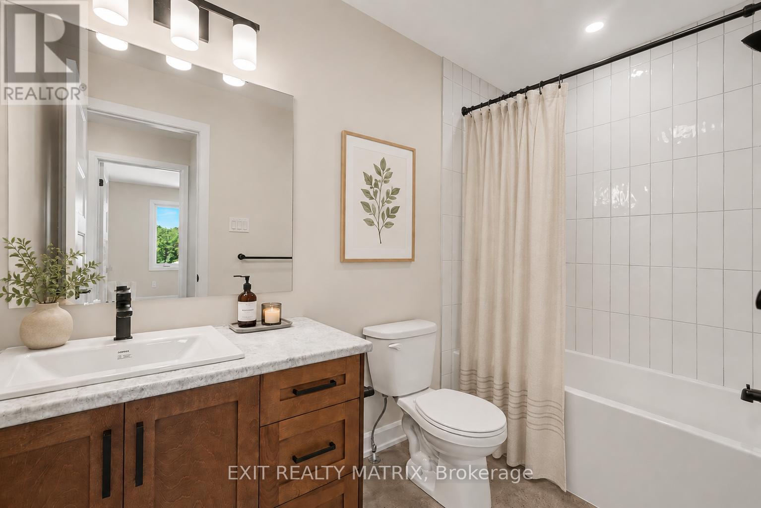 537 REGINA STREET - 11