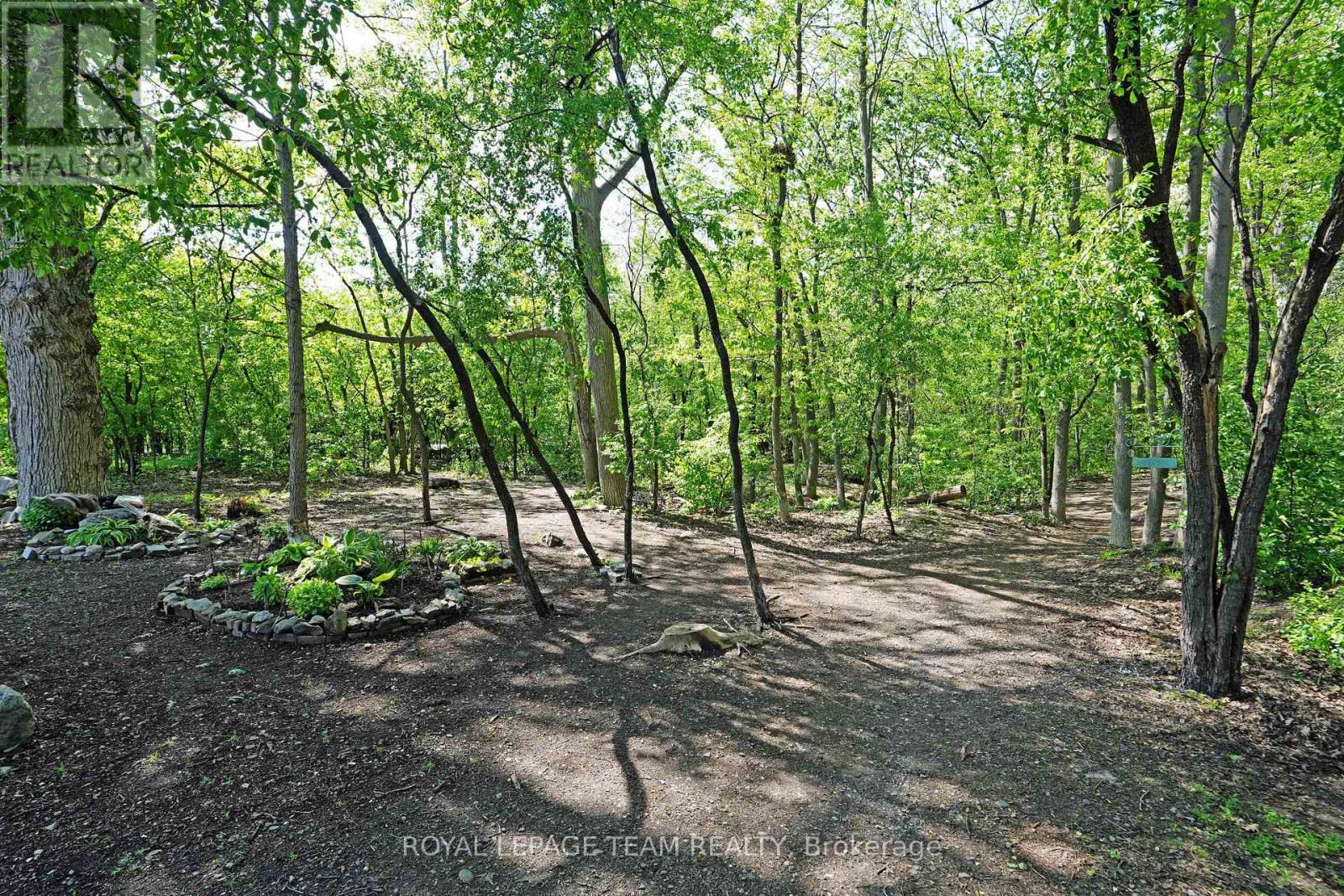 13 OAK PARK PRIVATE - 30