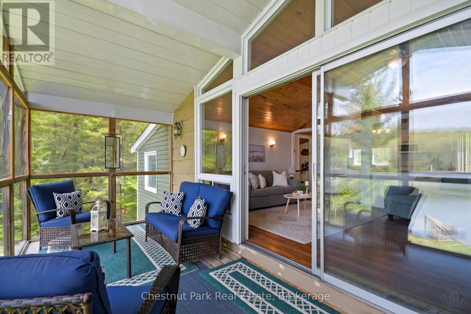 14 LAKEVIEW DRIVE - 27
