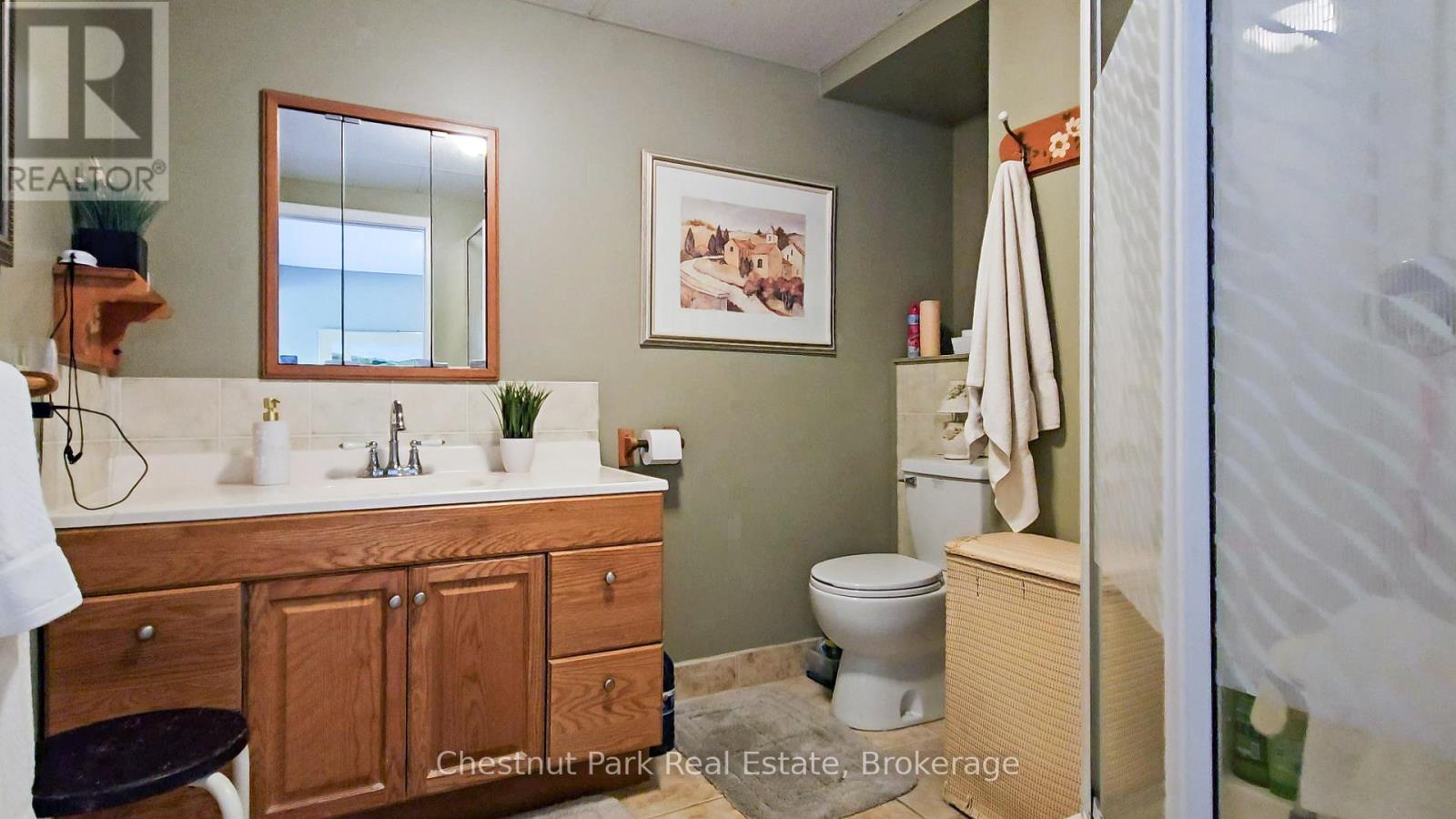 14 LAKEVIEW DRIVE - 38