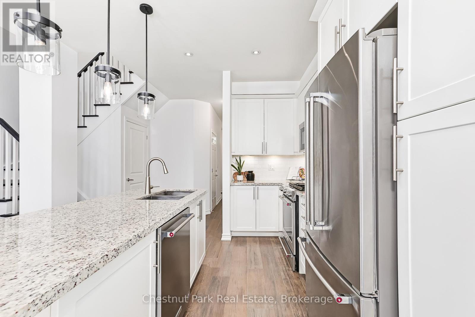 18 GREGORY AVENUE - Image 11