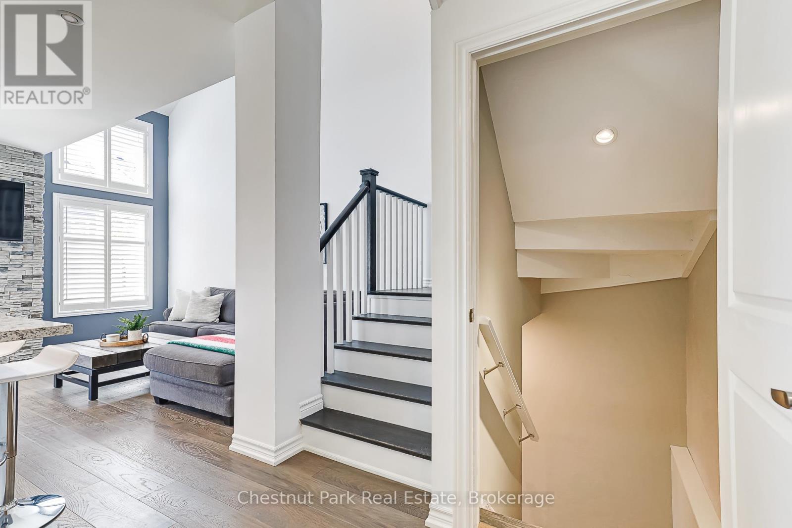 18 GREGORY AVENUE - Image 6
