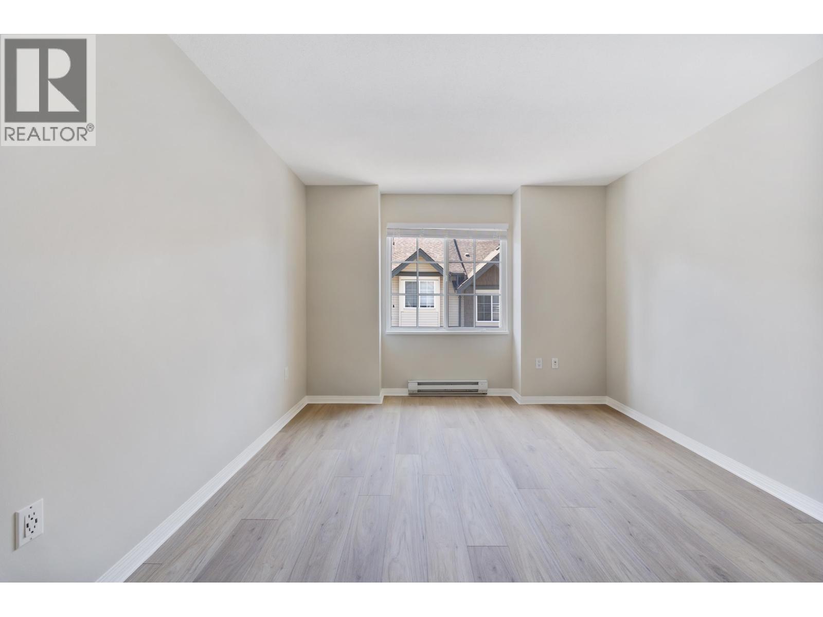 3299 BEAVERBROOK DRIVE, Burnaby