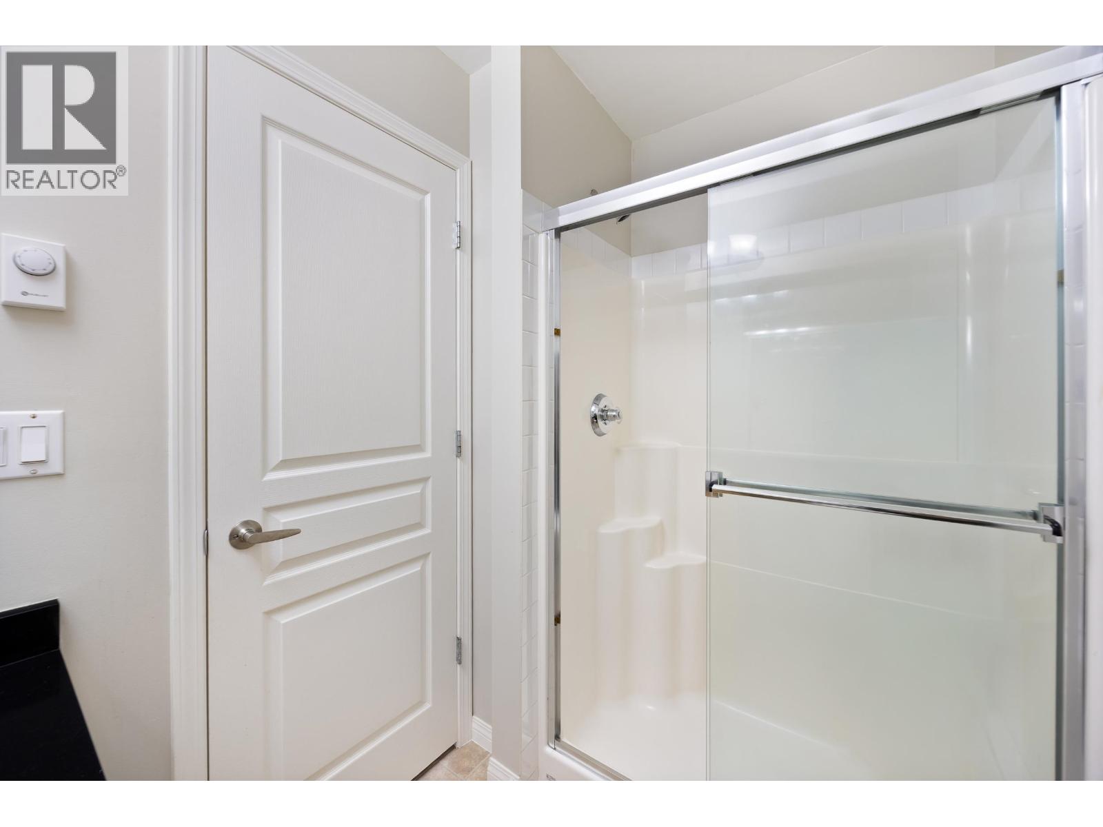 3299 BEAVERBROOK DRIVE, Burnaby