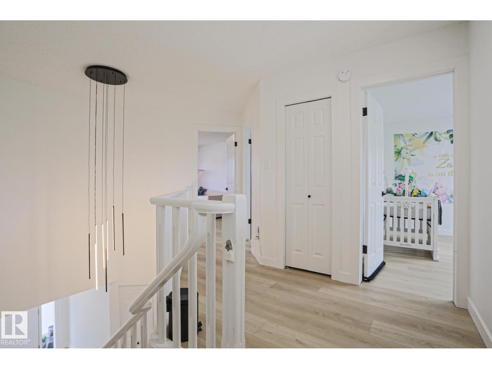 11347 10 AV NW - 30