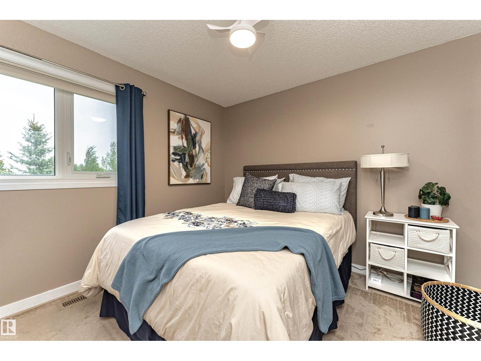 184 Lakeland Dr - 27