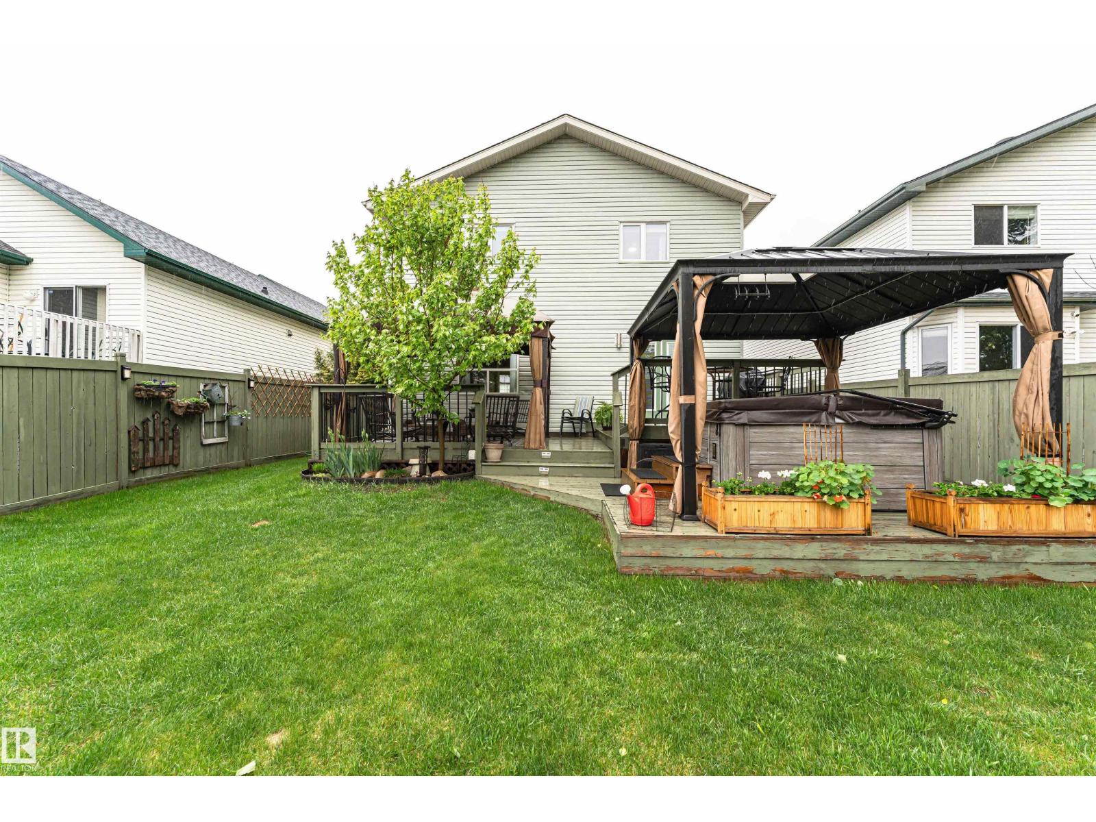 184 Lakeland Dr - 44