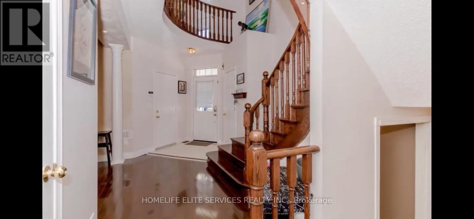 73 LONG ISLAND CRESCENT - 11