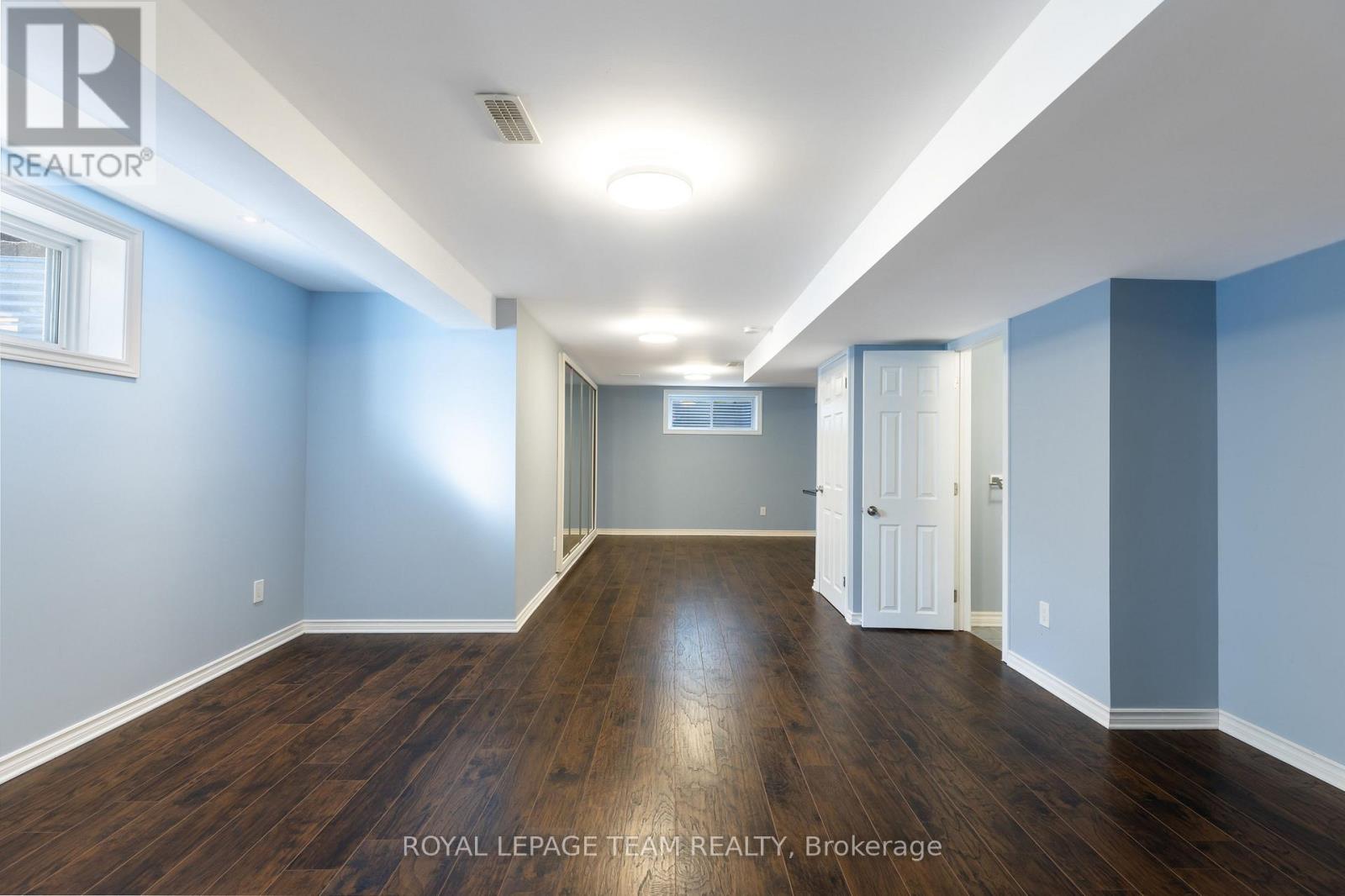 104 PANISSET AVENUE - 46