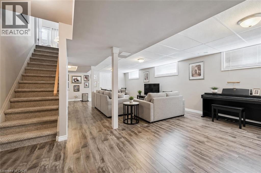24 PINE RIDGE Drive - 17