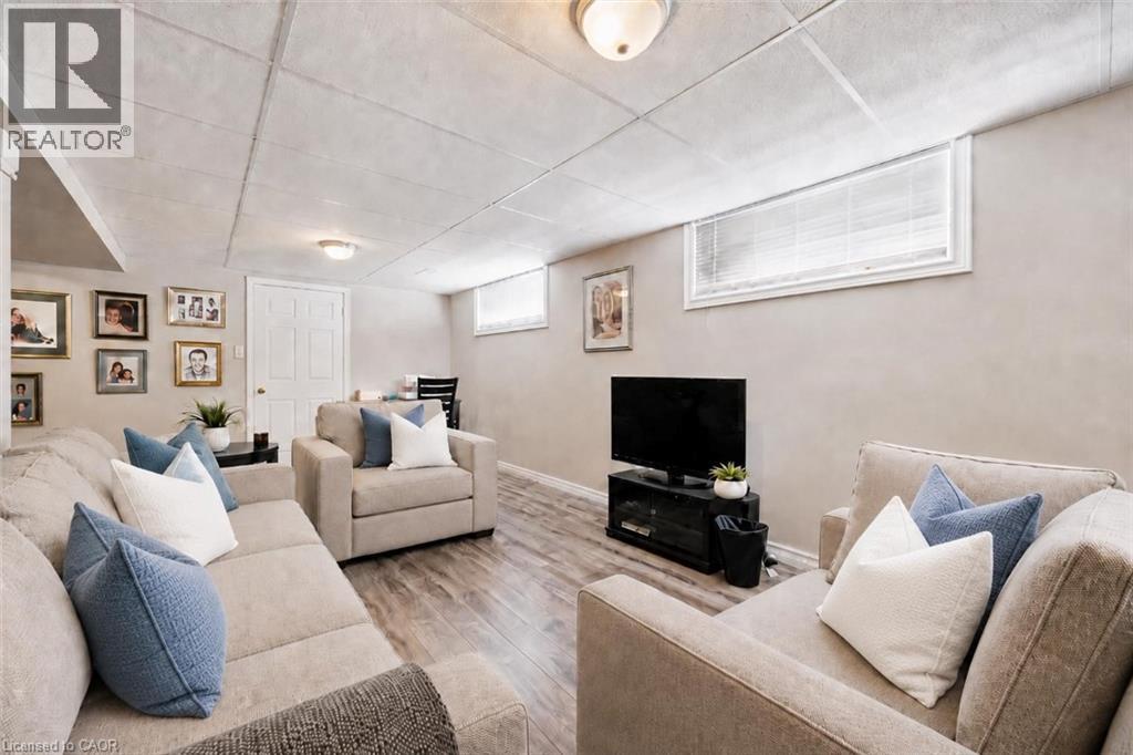24 PINE RIDGE Drive - 18