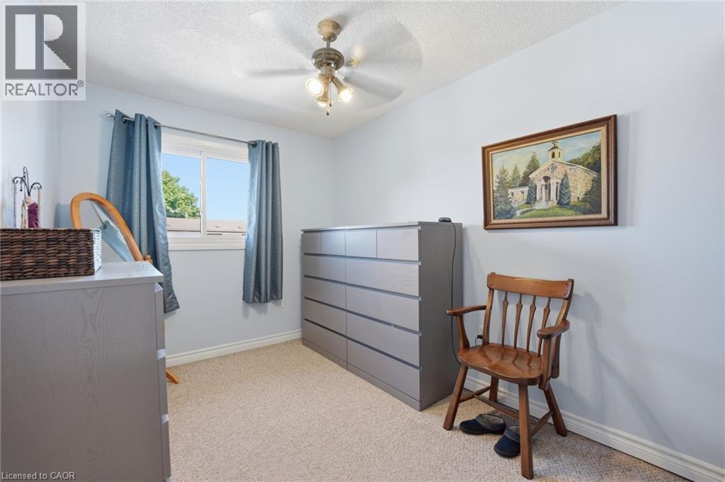 #C4 500 STONE CHURCH Road W - 20