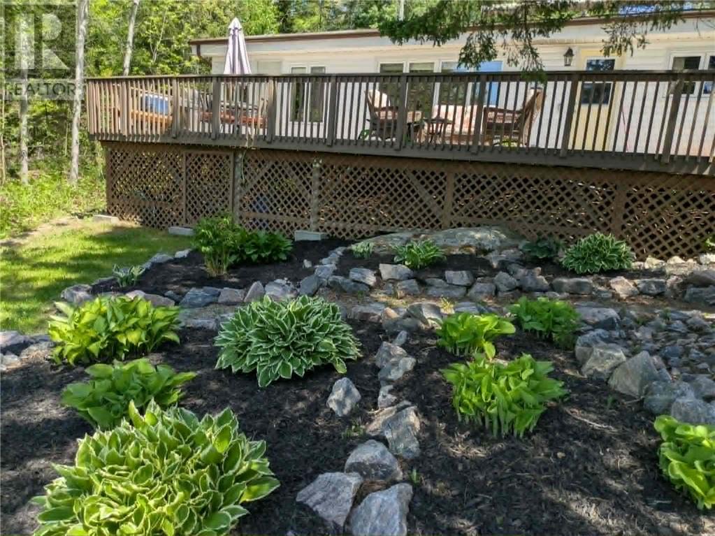 75 Dumart Road - 52