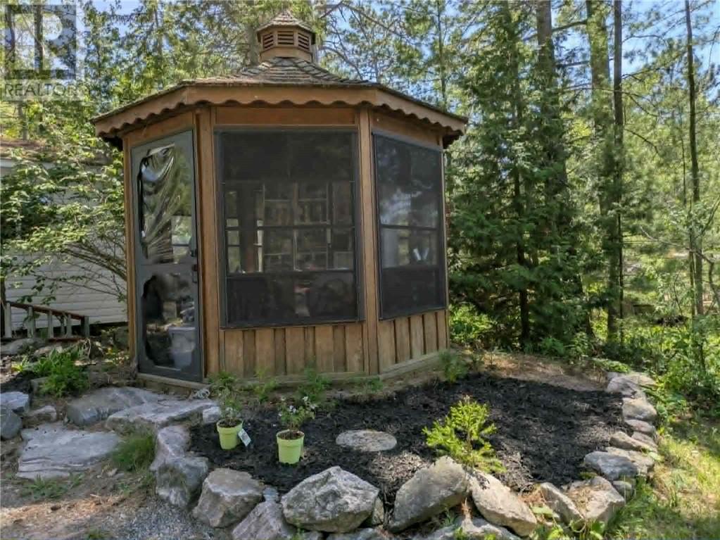 75 Dumart Road - 58