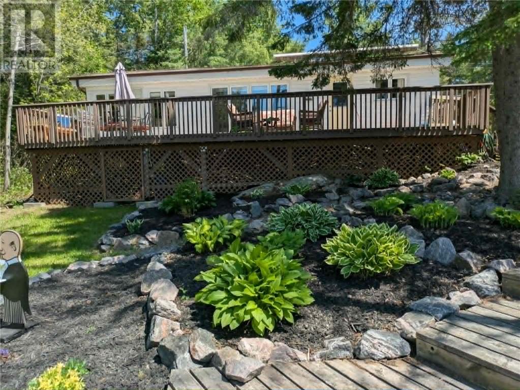75 Dumart Road - 60