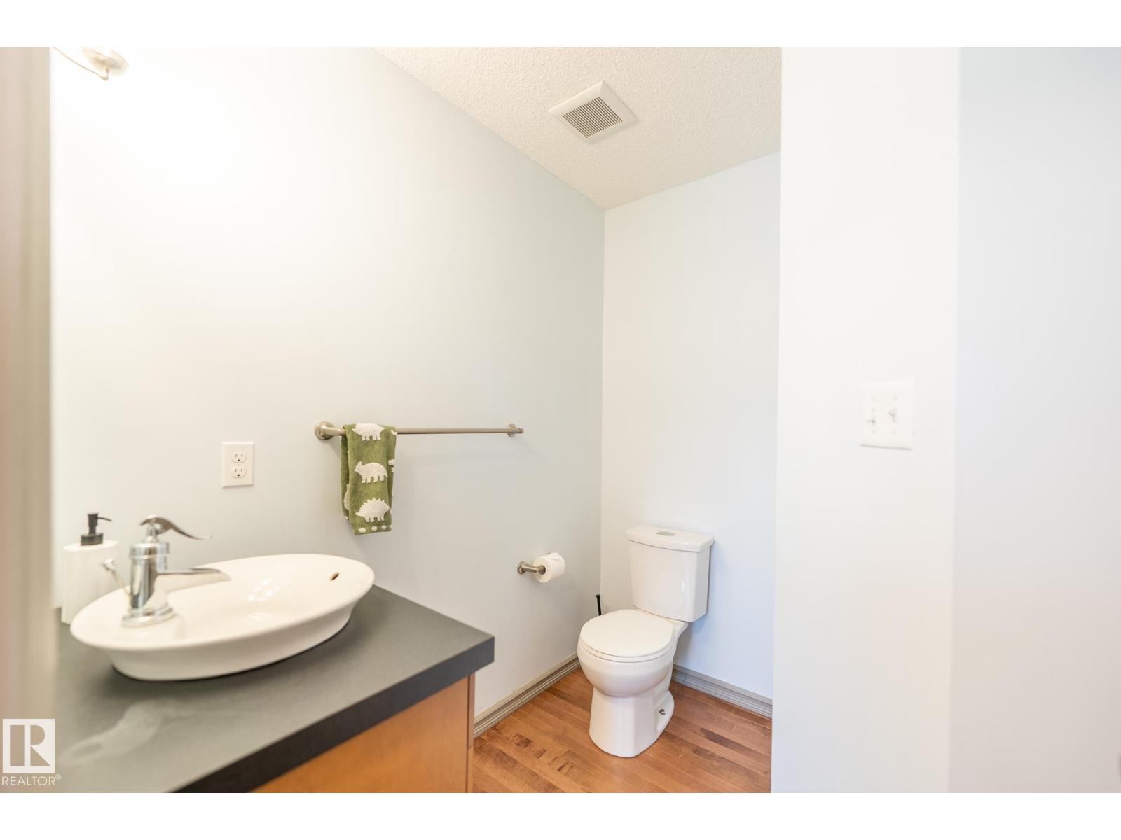 60 KEYSTONE CR — photo 13