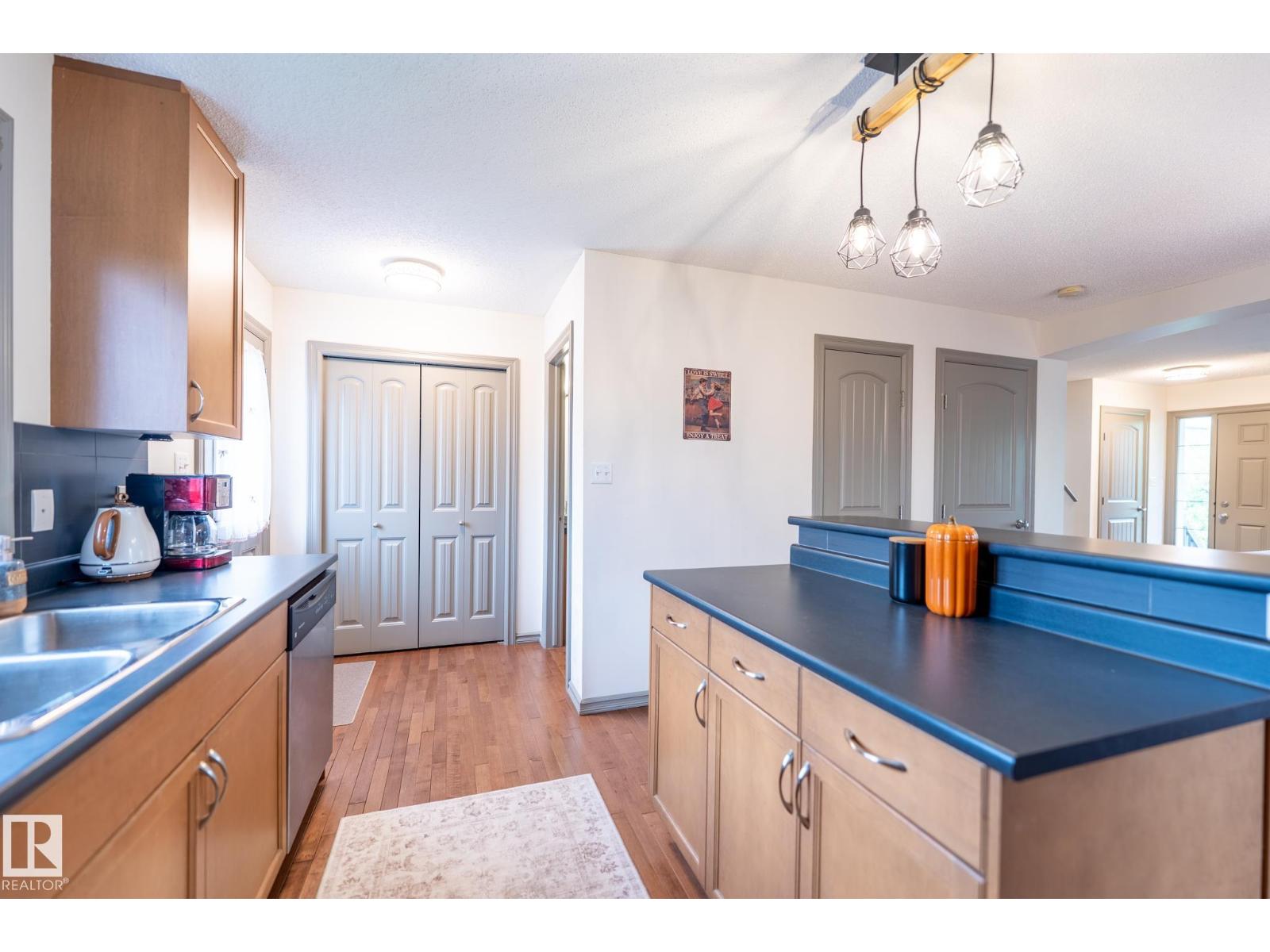 60 KEYSTONE CR — photo 10
