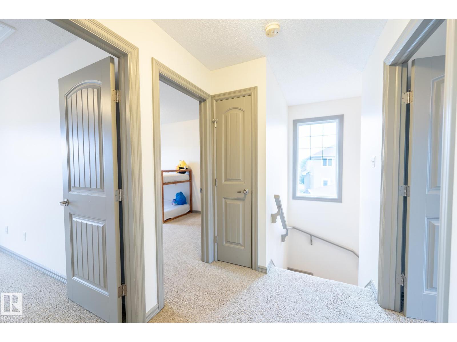 60 KEYSTONE CR — photo 18