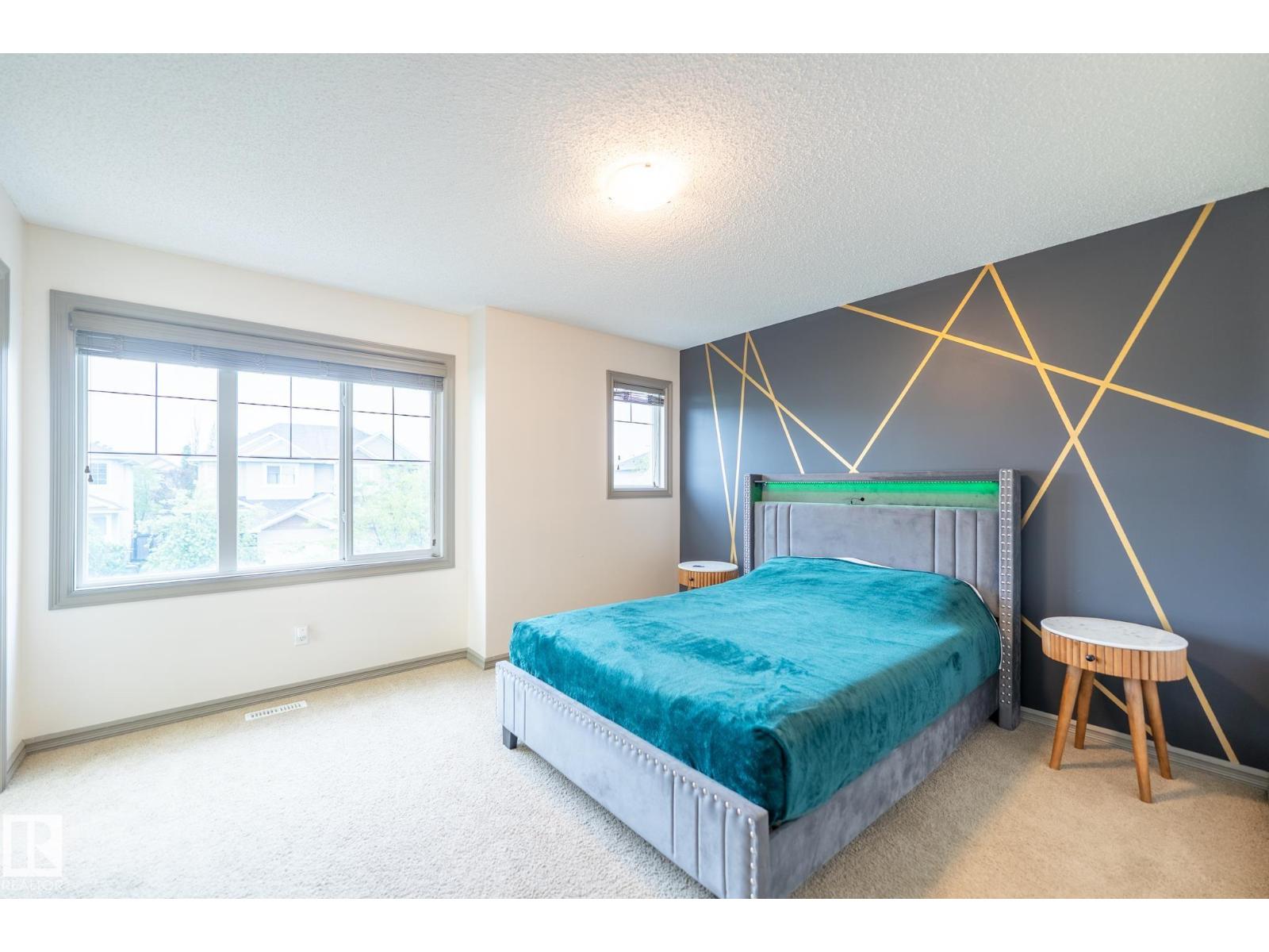 60 KEYSTONE CR — photo 19