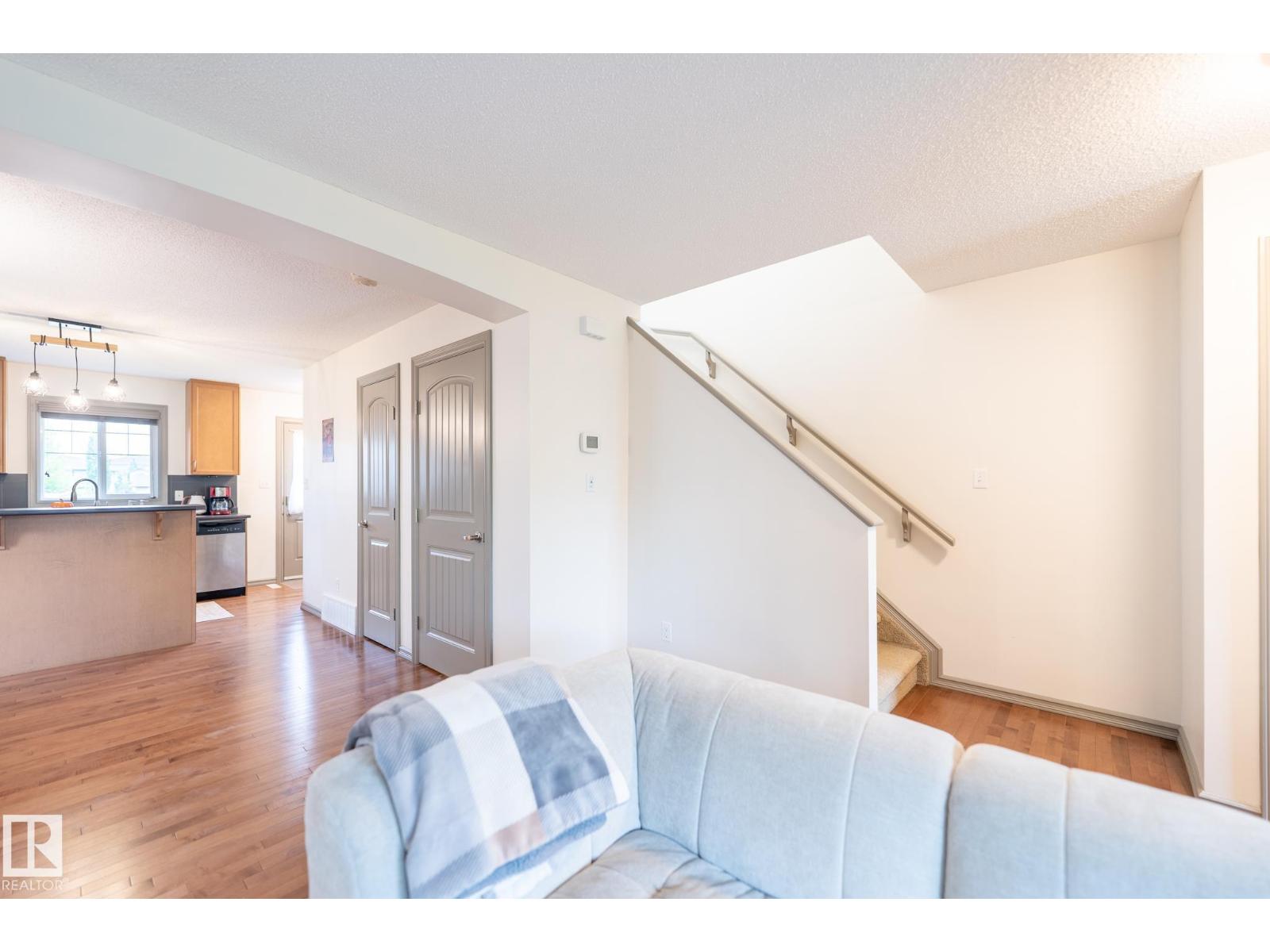 60 KEYSTONE CR — photo 16