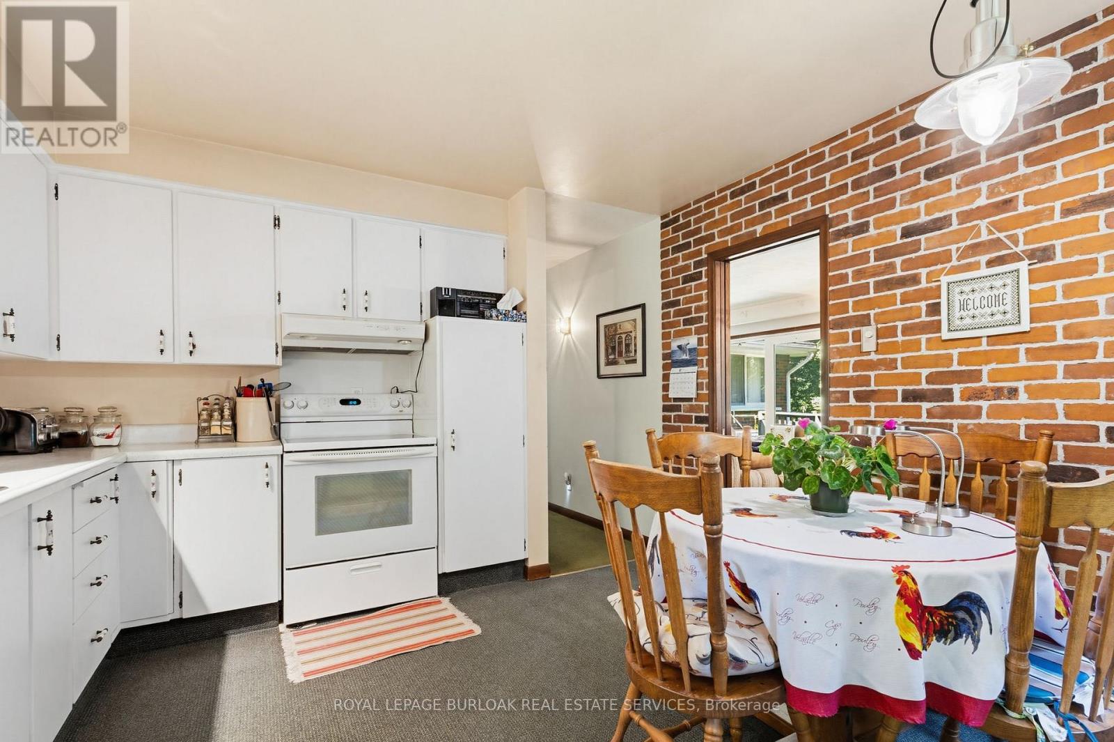 1265 BRITANNIA ROAD - 11