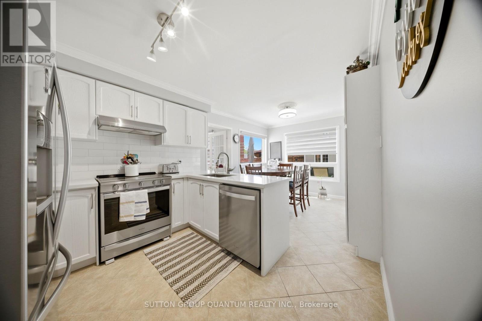 276 LECH WALESA DRIVE - 11