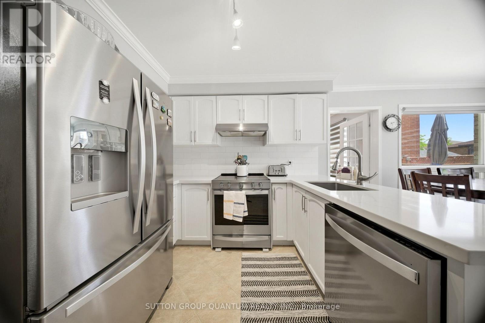 276 LECH WALESA DRIVE - 12