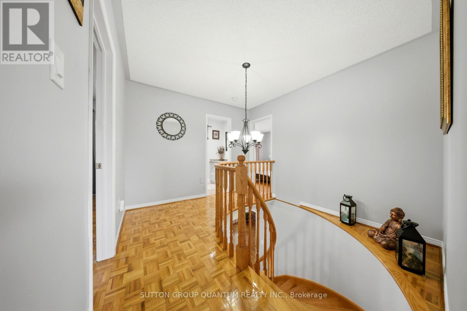 276 LECH WALESA DRIVE - 20