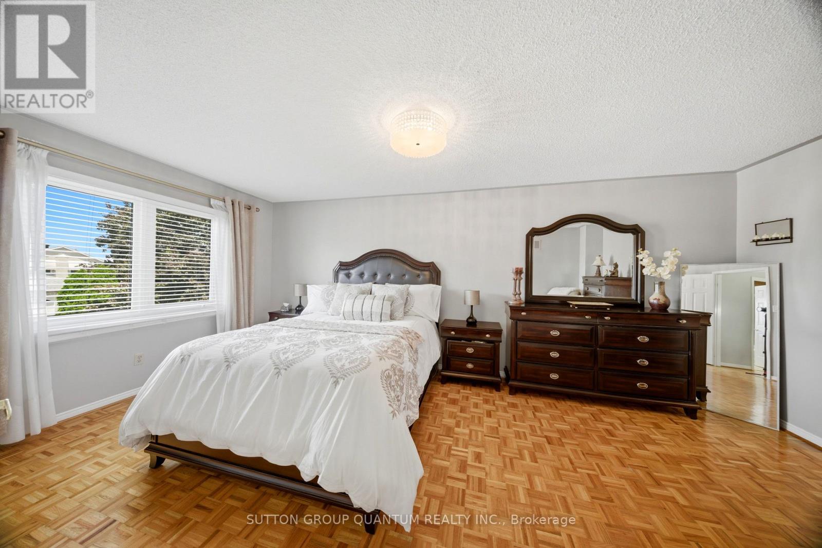 276 LECH WALESA DRIVE - 25