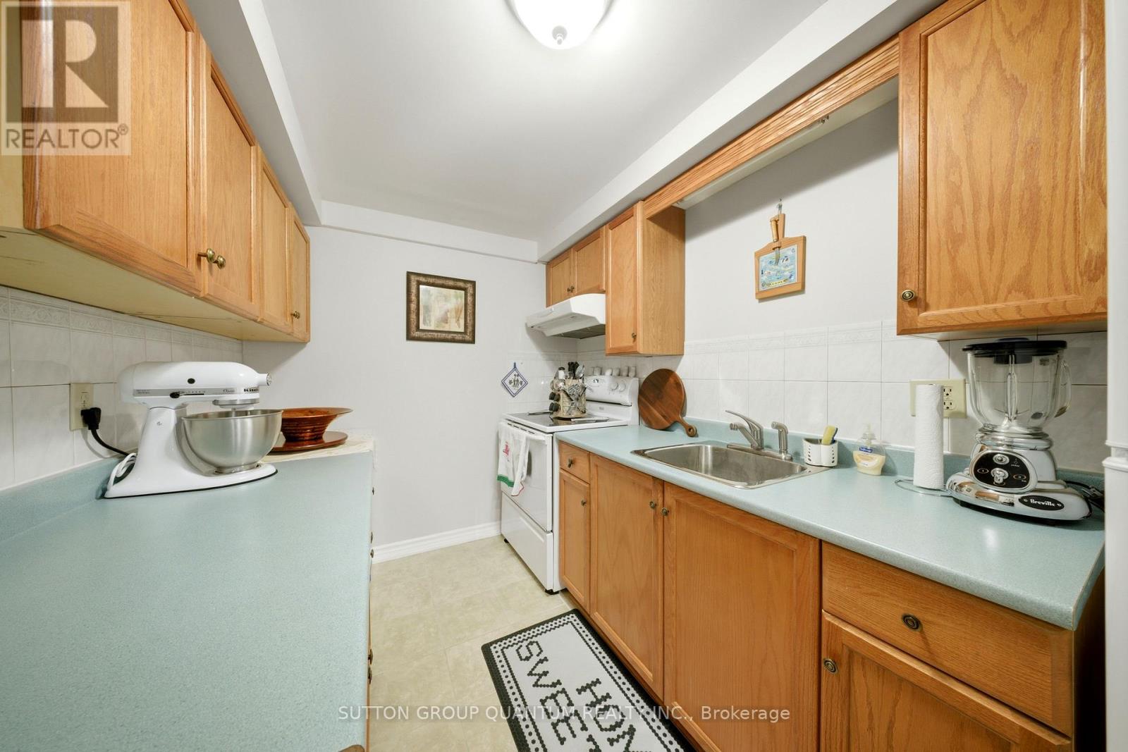 276 LECH WALESA DRIVE - 37
