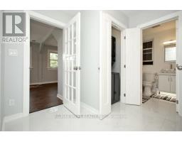 Upper Level - 420 Annette Street, Toronto, ON M6P1R9 Photo 15