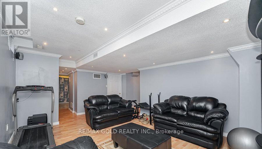 5 SUMMERSHADE STREET - 18