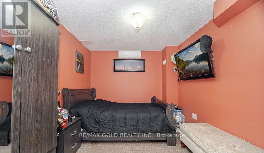 5 SUMMERSHADE STREET - 23