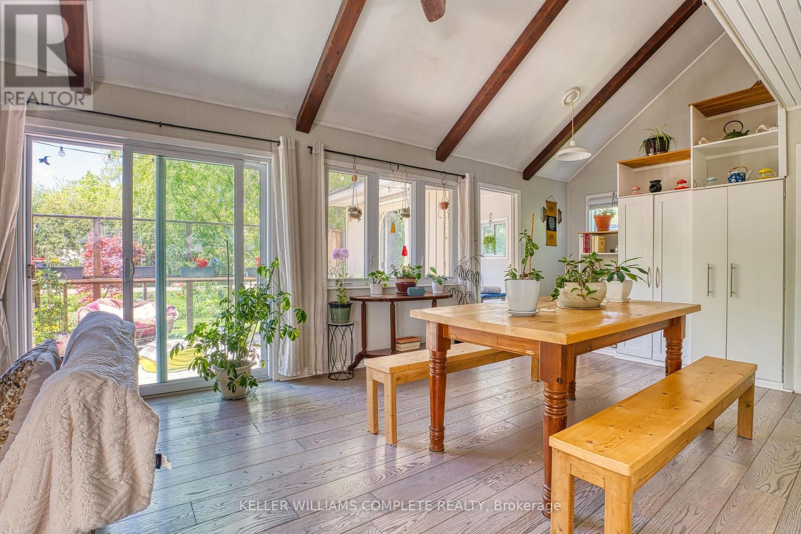74434 WOODLAND DRIVE - 11