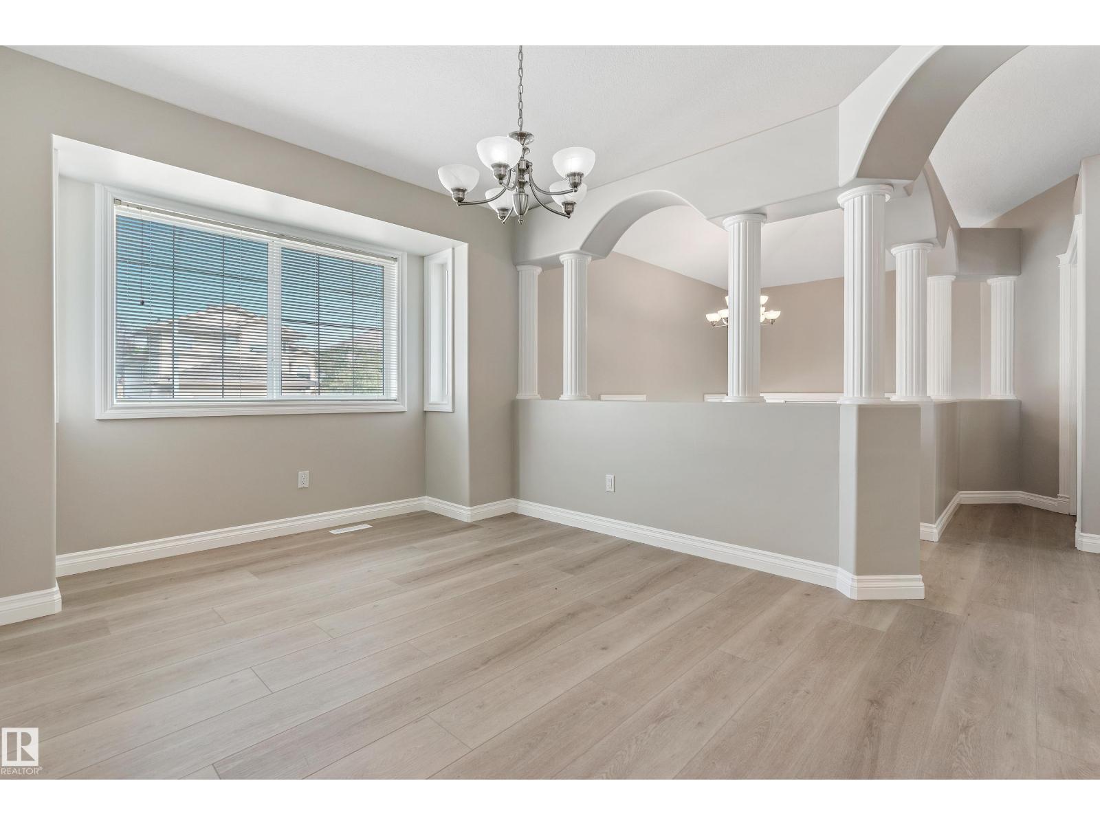 15216 49 ST NW - 15