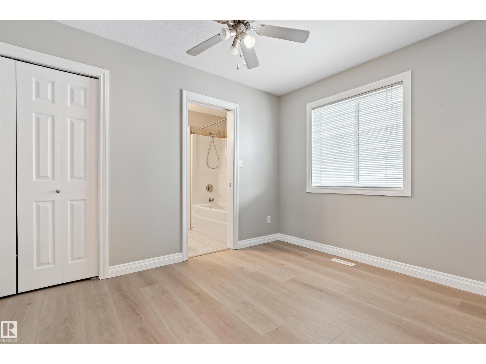 15216 49 ST NW - 37