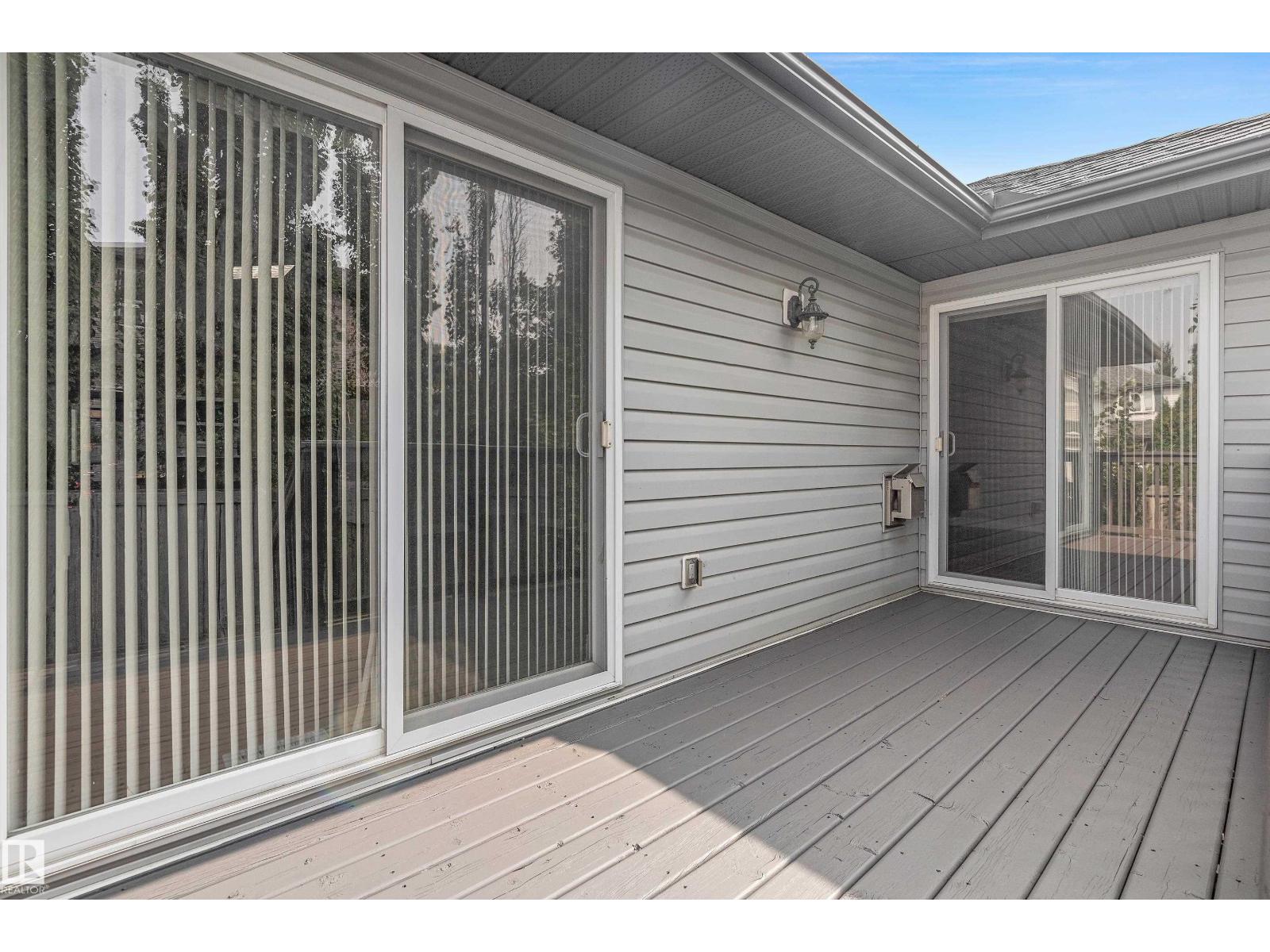 15216 49 ST NW - 58