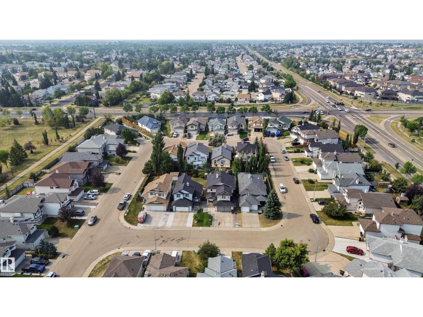 15216 49 ST NW - 8
