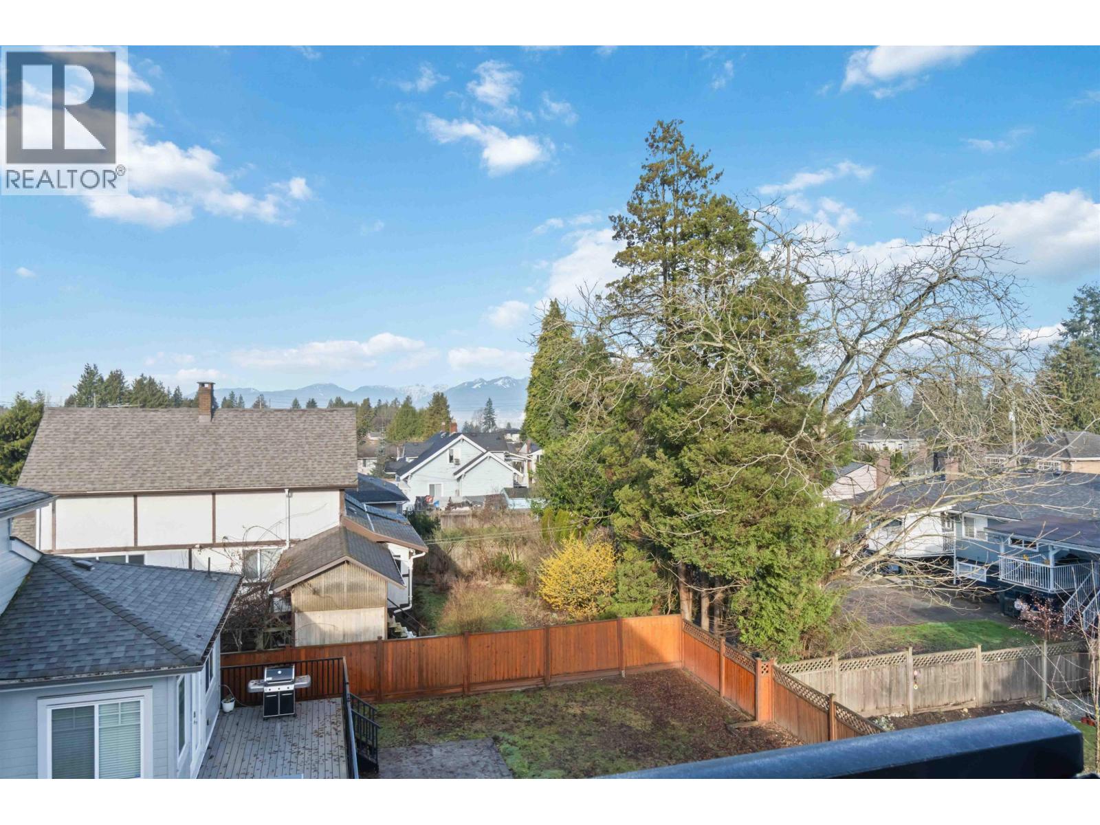 1 6666 WALKER AVENUE, Burnaby