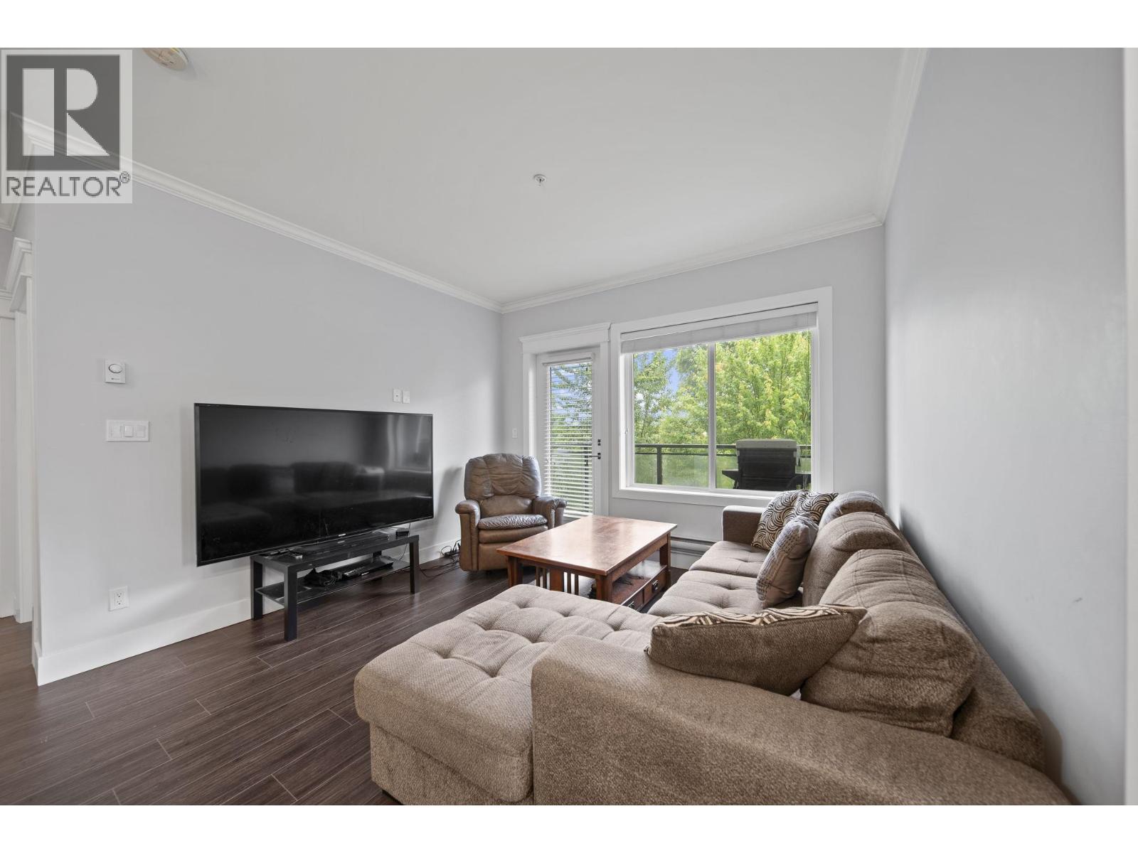306 2229 ATKINS AVENUE — photo 5