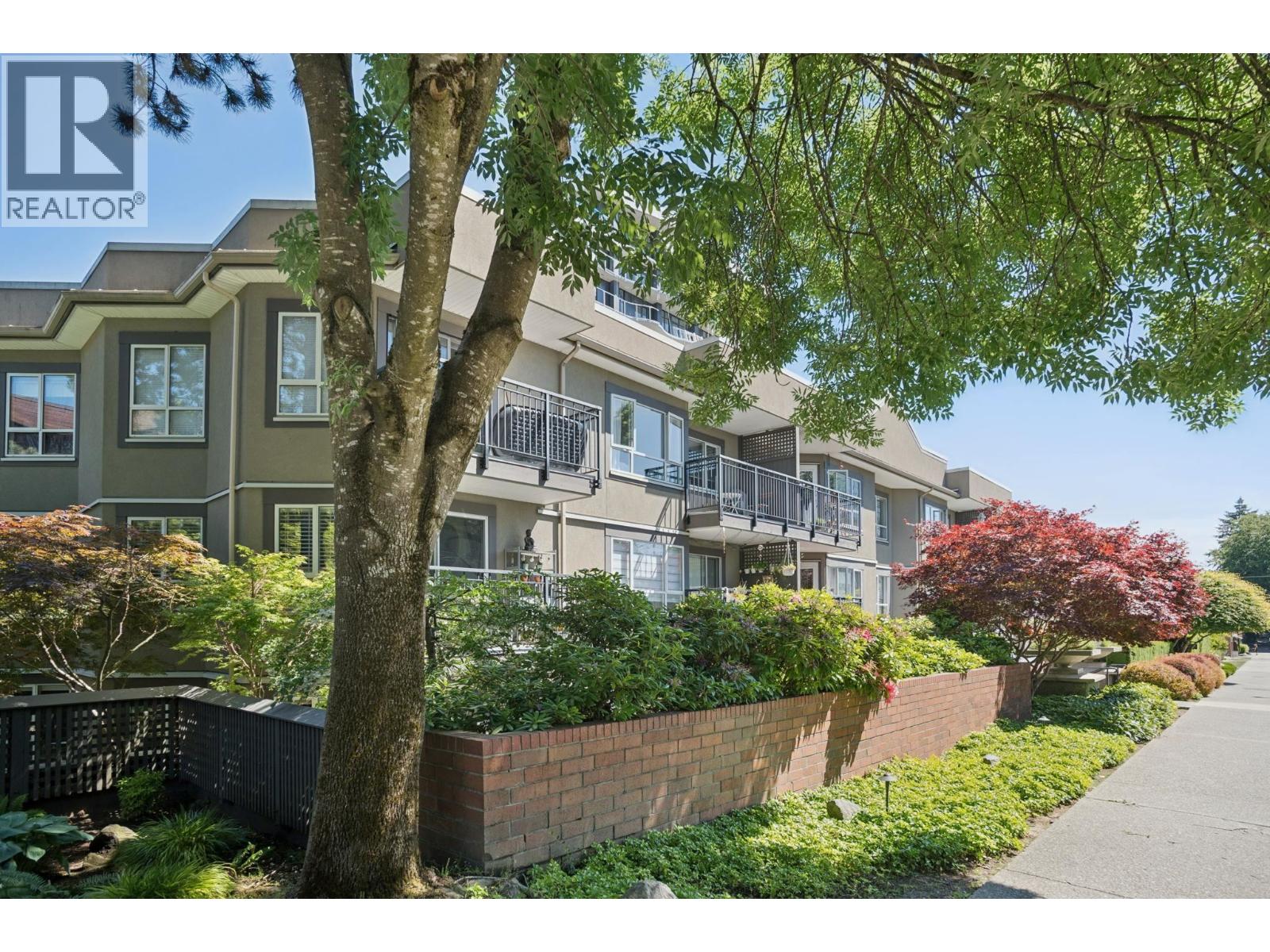 202 555 W 14TH AVENUE, Vancouver