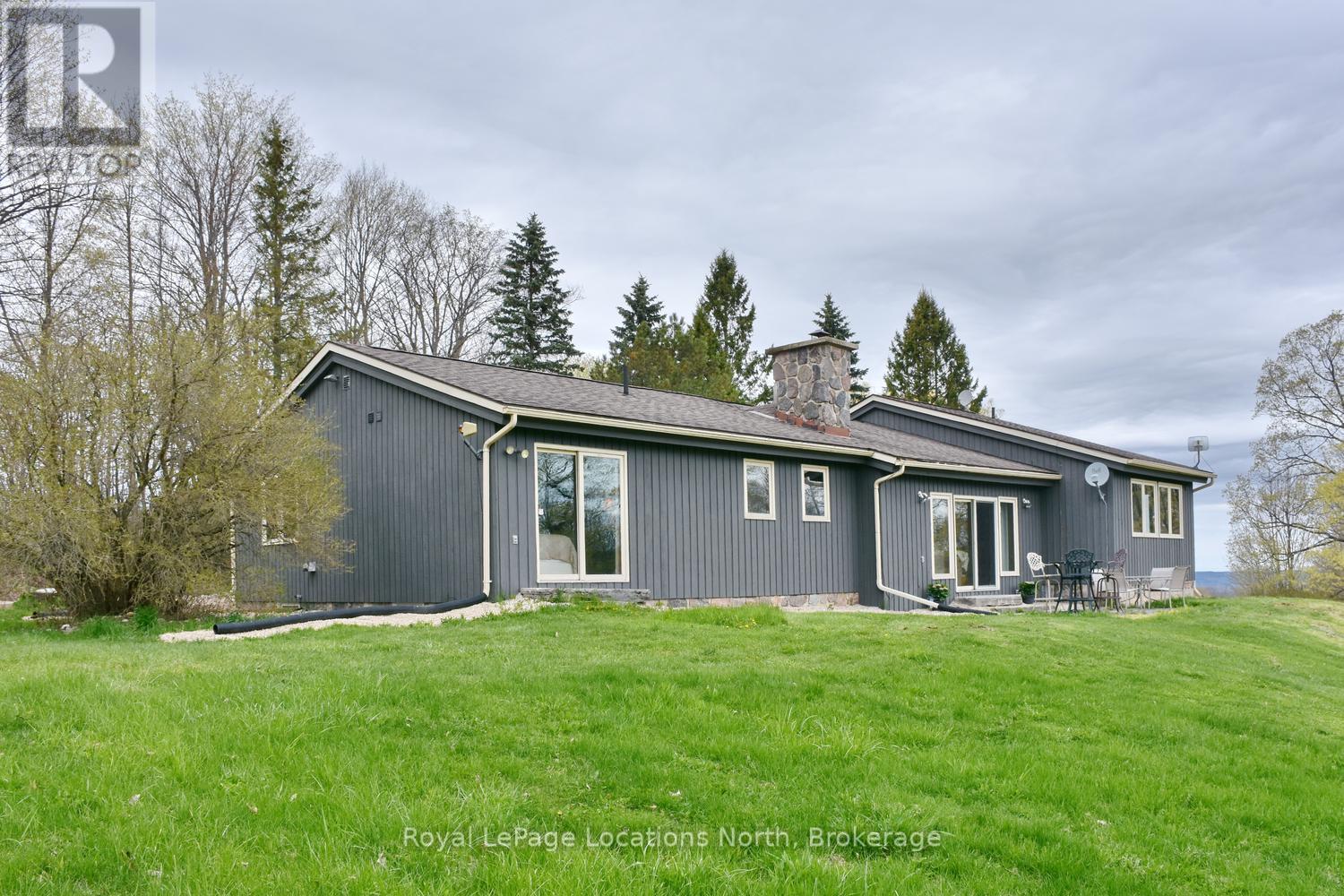 446070 JOHNSTON'S SIDE ROAD - 7