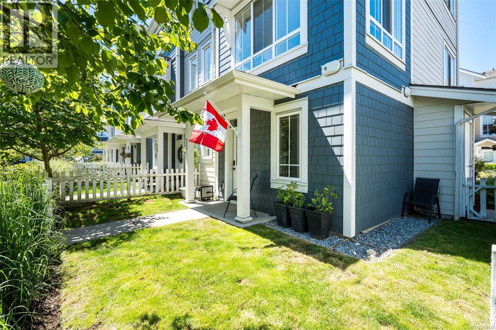 25 370 Latoria Blvd, Colwood