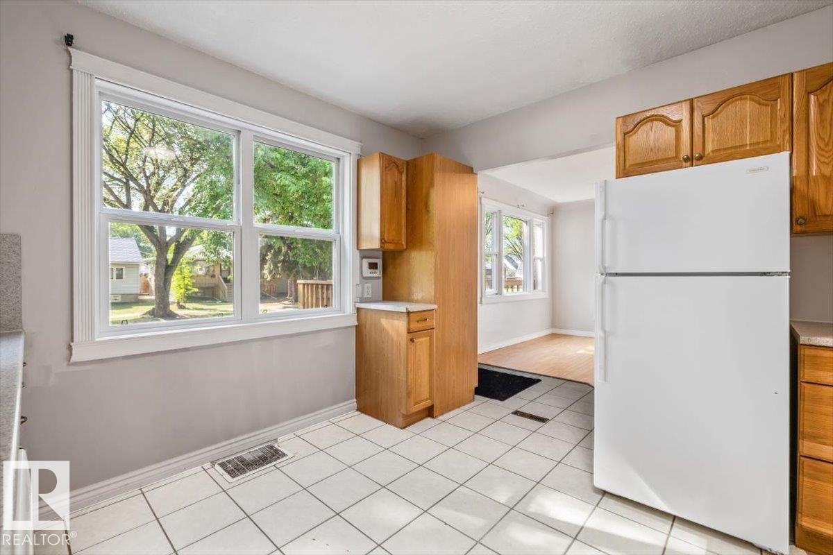 11241 84 ST NW - 13